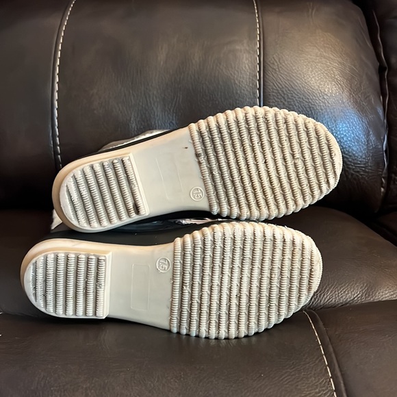 Tall duck boots - Picture 4 of 5